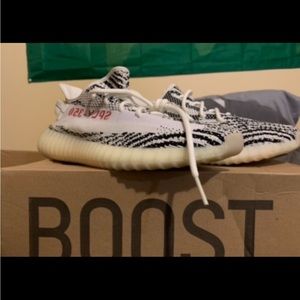 yeezy v2 zebra